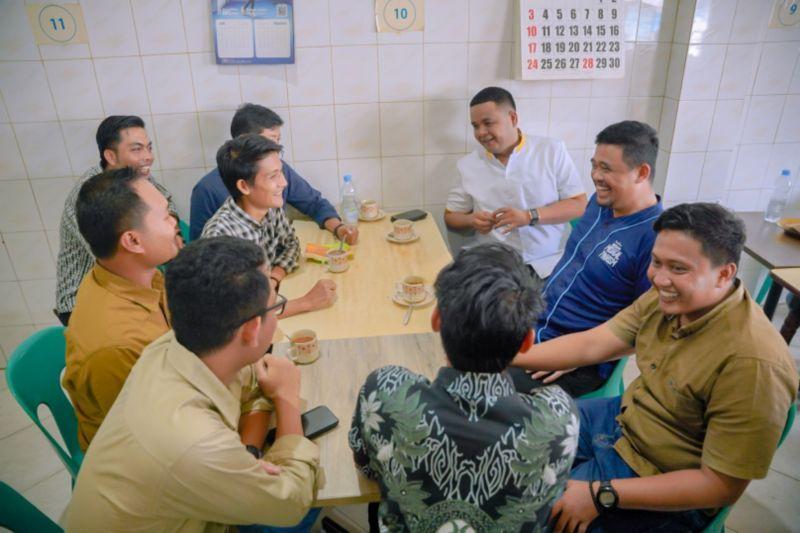 Bobby Nasution Ngopi Bareng Pemuda Islam dan Ulama di Asahan
