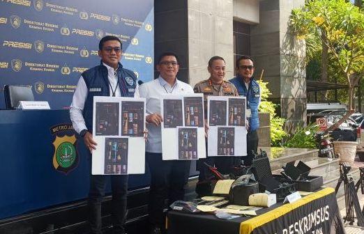 Ternyata oh Ternyata, Sutradara Film Porno di Jaksel Pernah Mulung dan Tukang Urut