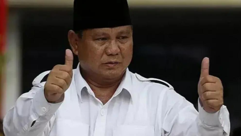 Ketum Parpol KIM Dukung PS Hadir di Markas Golkar, Airlangga Sambut Capres Prabowo