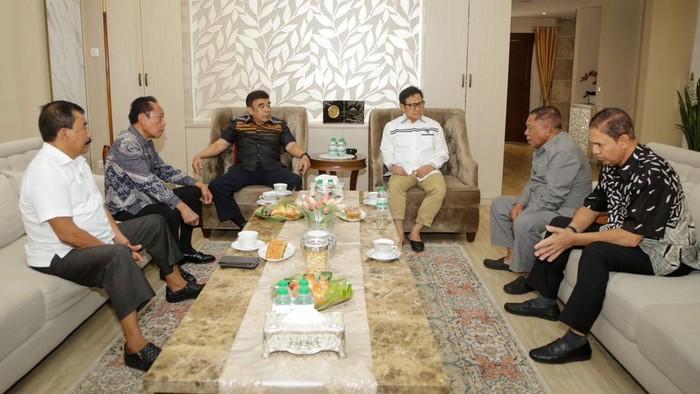 Jelang Pilpres 2024, Cak Imin Kedatangan 5 Purnawirawan TNI