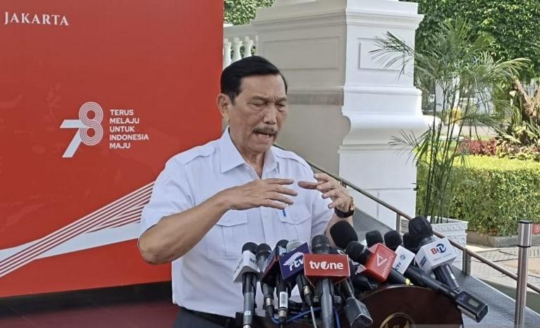 Luhut Sesumbar Transportasi Jabodebek Terintegrasi Sebulan ke Depan