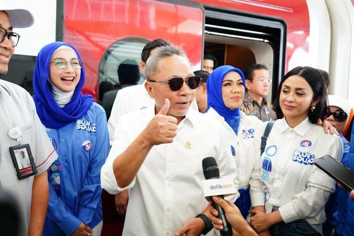 Usai DPR, Desy Ratnasari Ditunjuk Zulhas Maju Cagub Jabar dari PAN