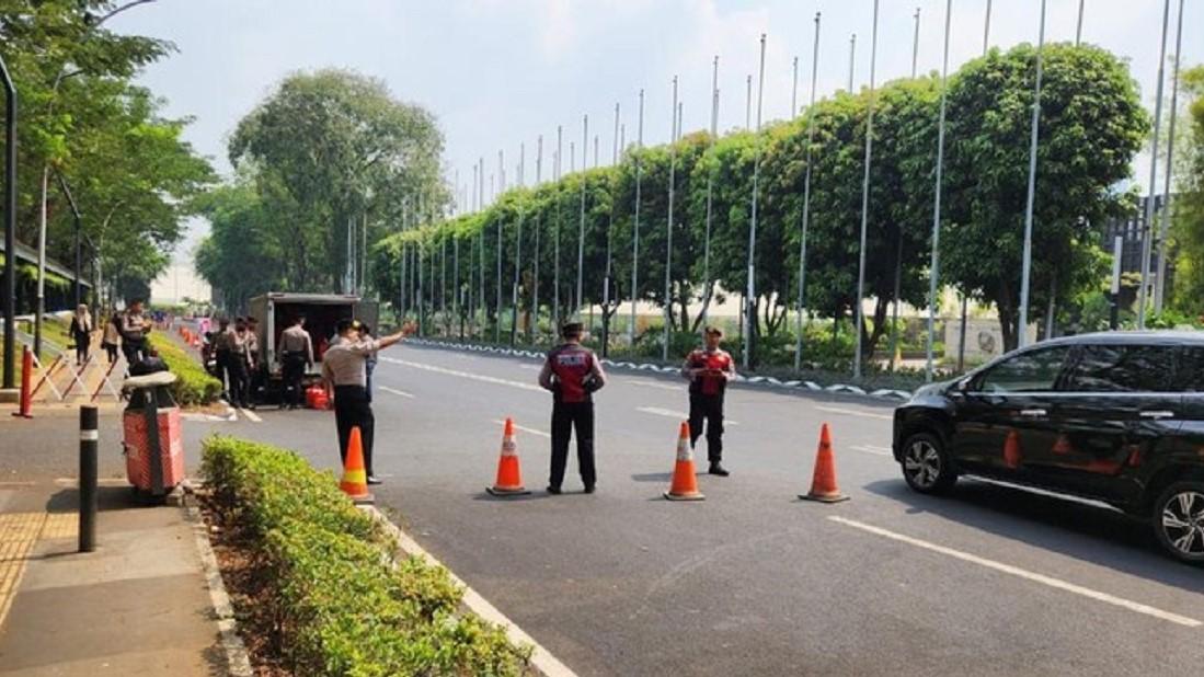 Polisi Kawal Proses Pengosongan Hotel Sultan di GBK Hari Ini