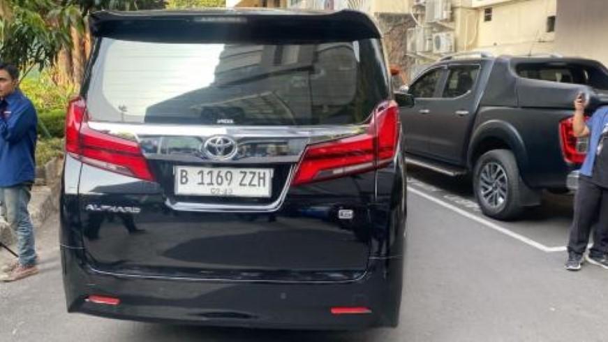 Pajak Pelat Nomor Mobil Mentan SYL Sudah Mati, Tapi Masih Dipakai