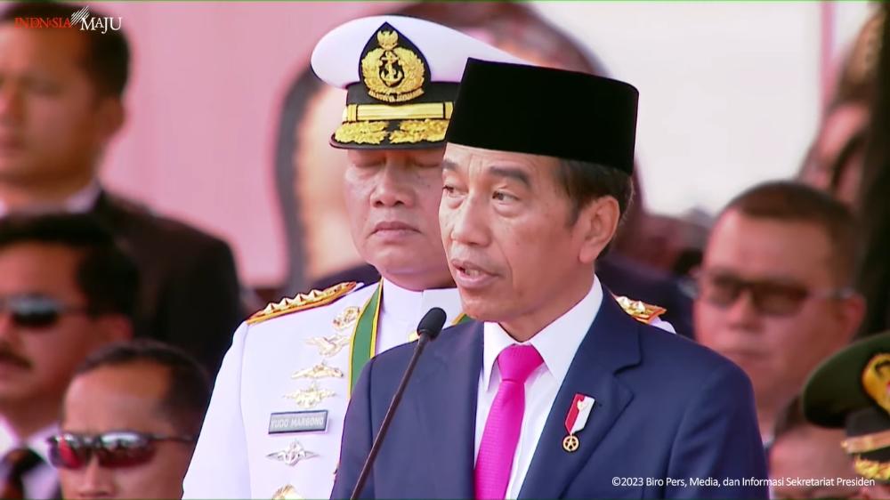 Jokowi Minta TNI Mesti Peka Bantu Atasi Krisis Pangan Global