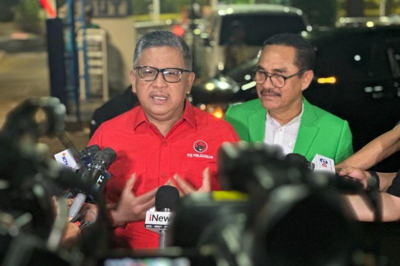 Tepis Isu Gibran Digandeng Prabowo, Hasto: Kader PDIP Digembleng Loyalitas