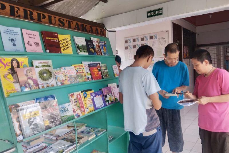 Dirut RSJ Sebut Kecanduan Main HP Juga Termasuk Perilaku dari Mental yang Tidak Sehat