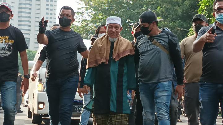 Tak Ada Tempat Lagi bagi Pimpinan Khilafatul Muslimin, MA Tetap Vonis 10 Tahun Penjara