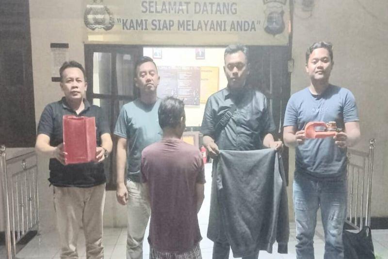 Polres Tanggamus Tangkap Pelaku Penyiraman Air Keras ke Mantan Bos