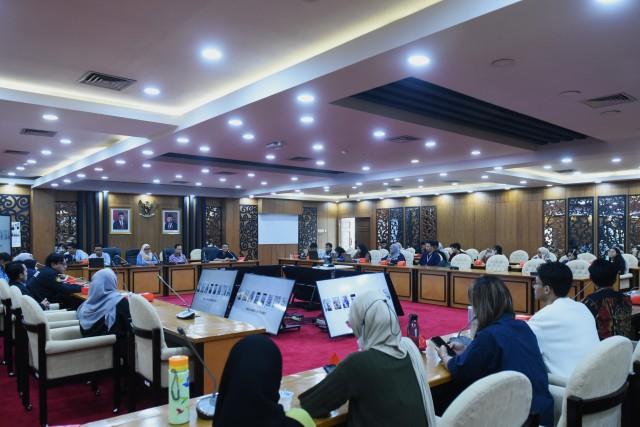 Serunya Melihat Mahasiswa Magang Kampus Merdeka Pelajari Produksi Konten Medsos DPR