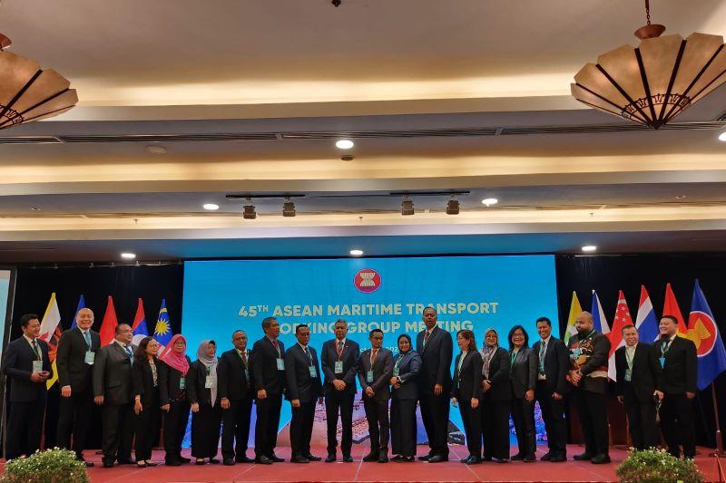 Susun Rencana Induk, RI Usul Bangun Pelabuhan Terintegrasi di ASEAN