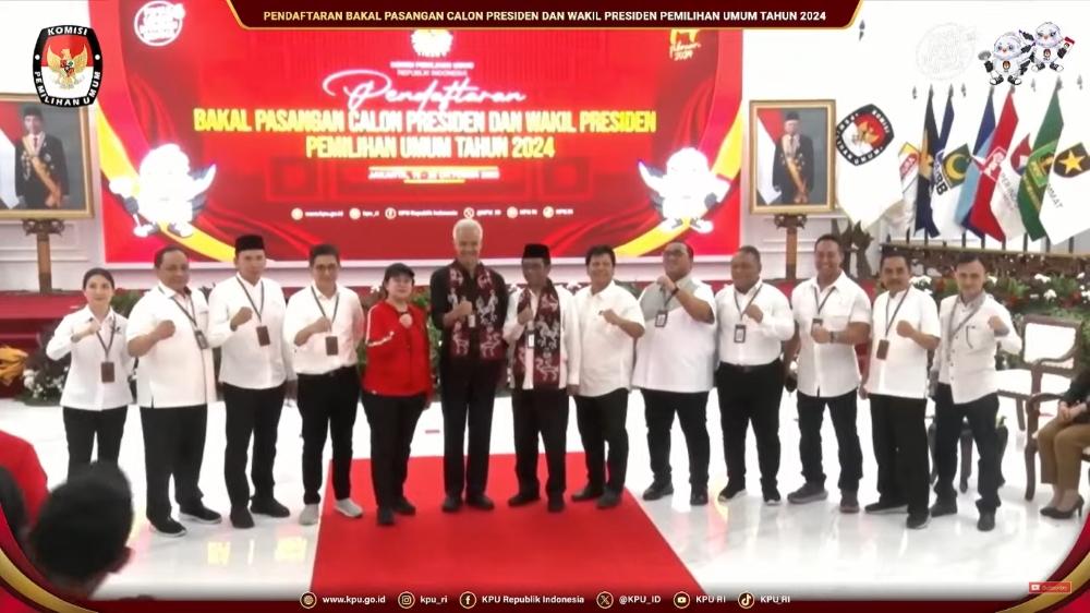 Mahfud Md 'Si Paling Hukum' Sepanggung dengan TGB yang Disebut Terlibat Korupsi
