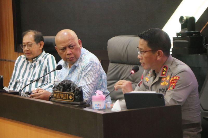 Kompolnas Awasi Hari Pertama Pendaftaran Capres-Cawapres di KPU