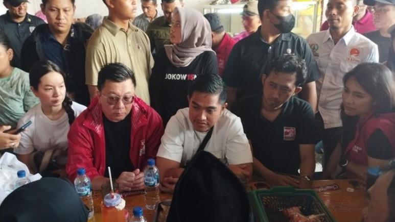 Pasar Kebayoran Lama Jadi 'Bahan' Blusukan Anaknya Jokowi, Ungkit Sekolah UMKM di Solo