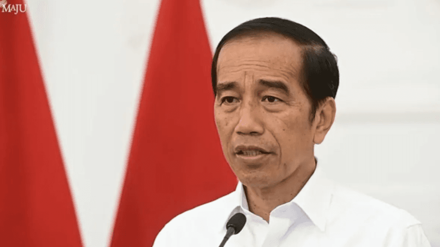 Jokowi Irit Bicara Sebut Hubungan dengan Megawati 'Sejuk' Usai Gibran Merapat ke Prabowo