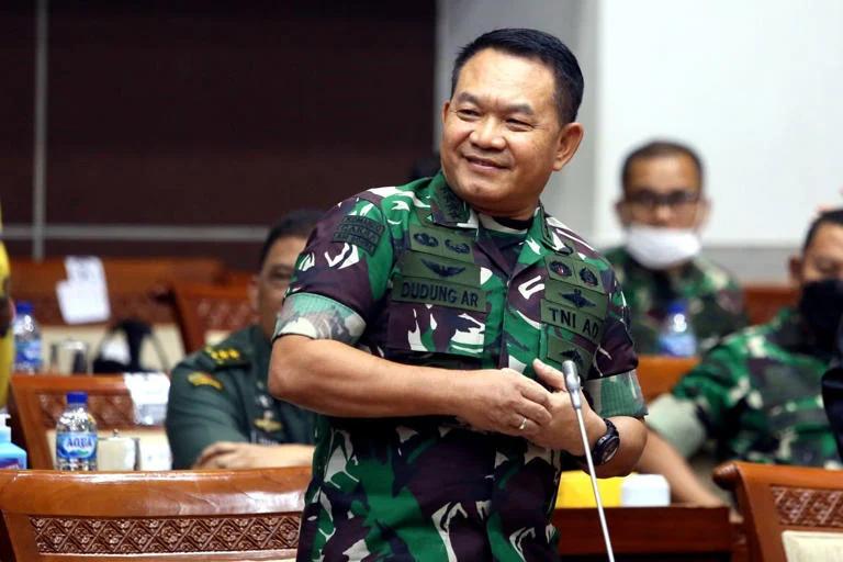Selain Mentan, Presiden Jokowi Juga Bakal Lantik KSAD di Istana Hari Ini