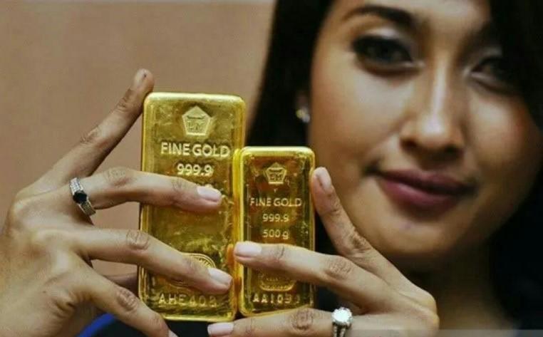 Ketegangan Geopolitik di Timur Tengah Genjot Harga Emas