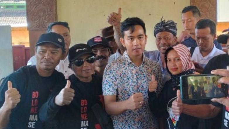 Perdana Blusukan, Gibran Singgung Peran Pemuda di Sanggar Selo Boyolali
