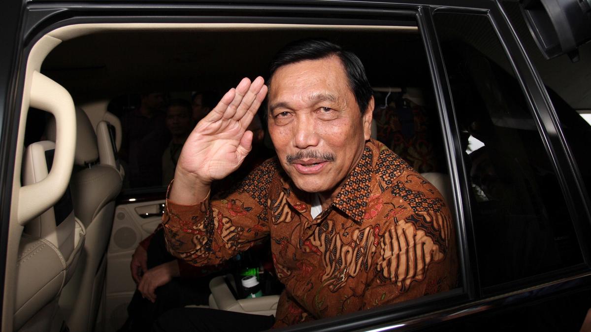 Dokter Minta Luhut Jangan Kerja Terlalu Keras