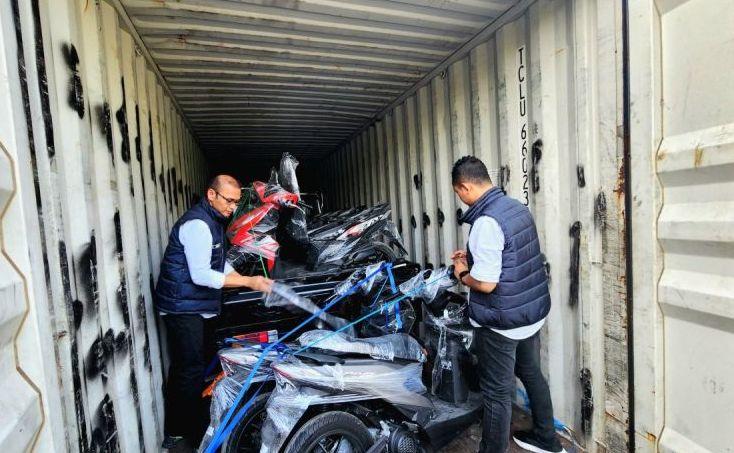 Polisi Gagalkan Ekspor Puluhan Motor dan Mobil Ilegal ke Timor Leste