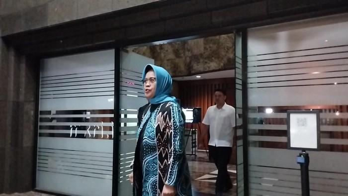 Enny Nurbaningsih Jalani Sidang MKMK Malam Ini Usai Arief Hidayat