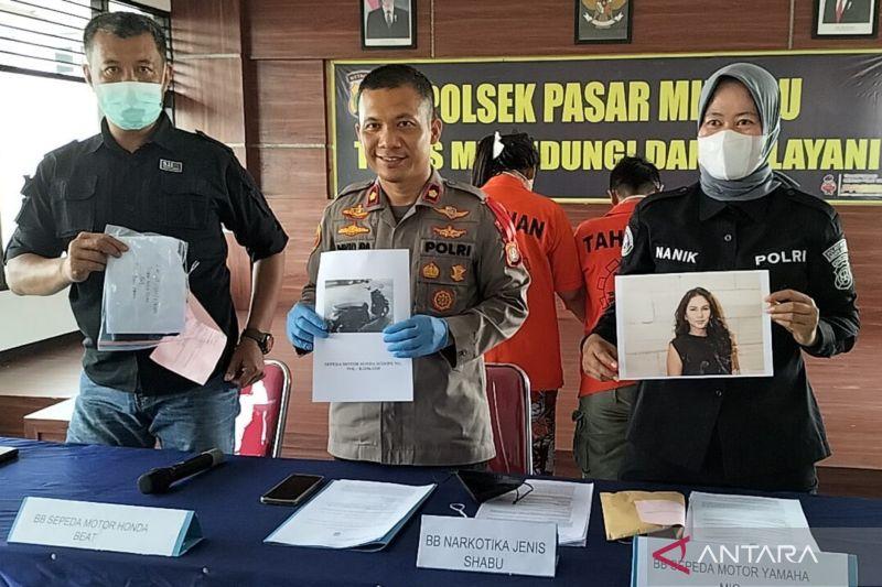 2 Wanita Kurir Narkoba Ditangkap di Perempatan Pancoran Jaksel