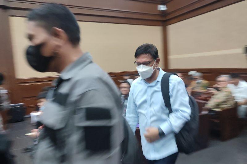 Ini Harapan Johnny G Plate soal 24 Rekening Istri dan Anaknya yang Diblokir
