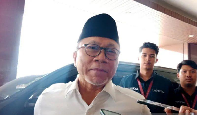 Mendag Zulhas Anggap Enteng Meroketnya Harga Cabai Rawit