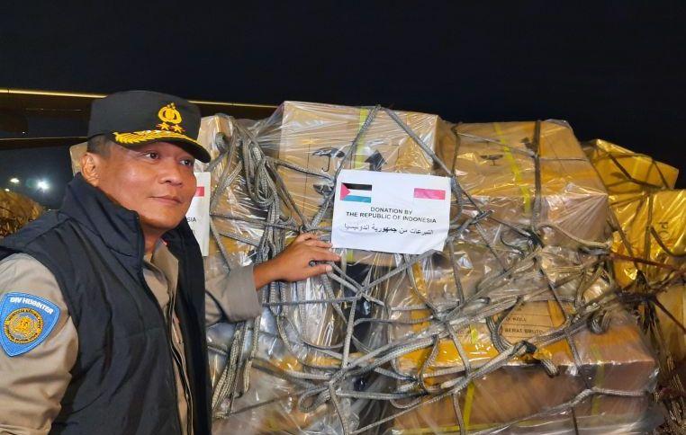 Polri Kirim Bantuan 26,5 Ton untuk Palestina, Ada Alkes hingga Tenda