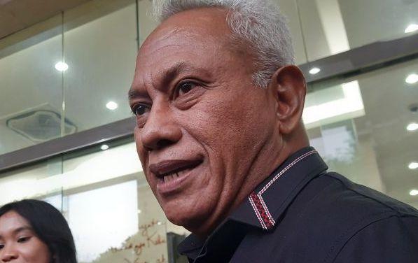 Komarudin Watubun: Bobby Punya Waktu 3 Hari untuk Kembalikan KTA PDIP