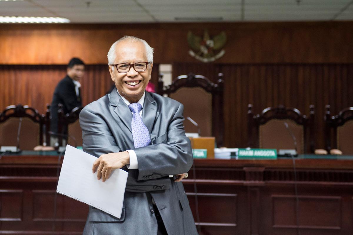 Dugaan Korupsi Anak Usaha Telkom, OC Kaligis Bantah Kliennya Rugikan Negara