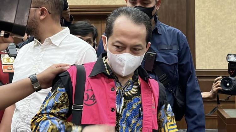 Beda Jauh dari Johnny G Plate, Yohan Suryanto Divonis Setengah Dekade