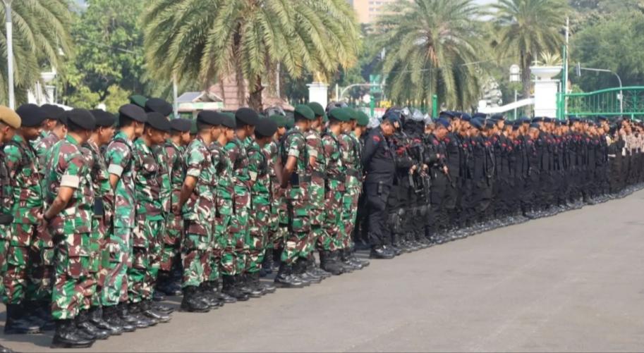 1.318 Personel Diturunkan ke Jalan Jaga Acara KPU