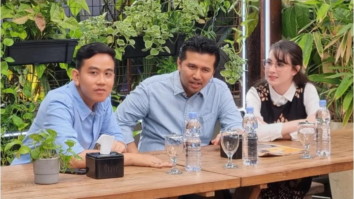 Gibran Tunjuk Emil Dardak dan Arumi Bachsin Jadi Jubirnya