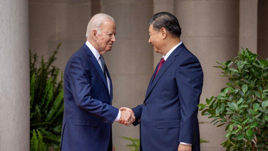 Ngalah, Xi Jinping Sebut China Tidak Berencana Salip AS