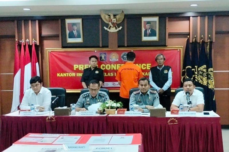 Buronan Interpol China Ditangkap di Cempaka Putih