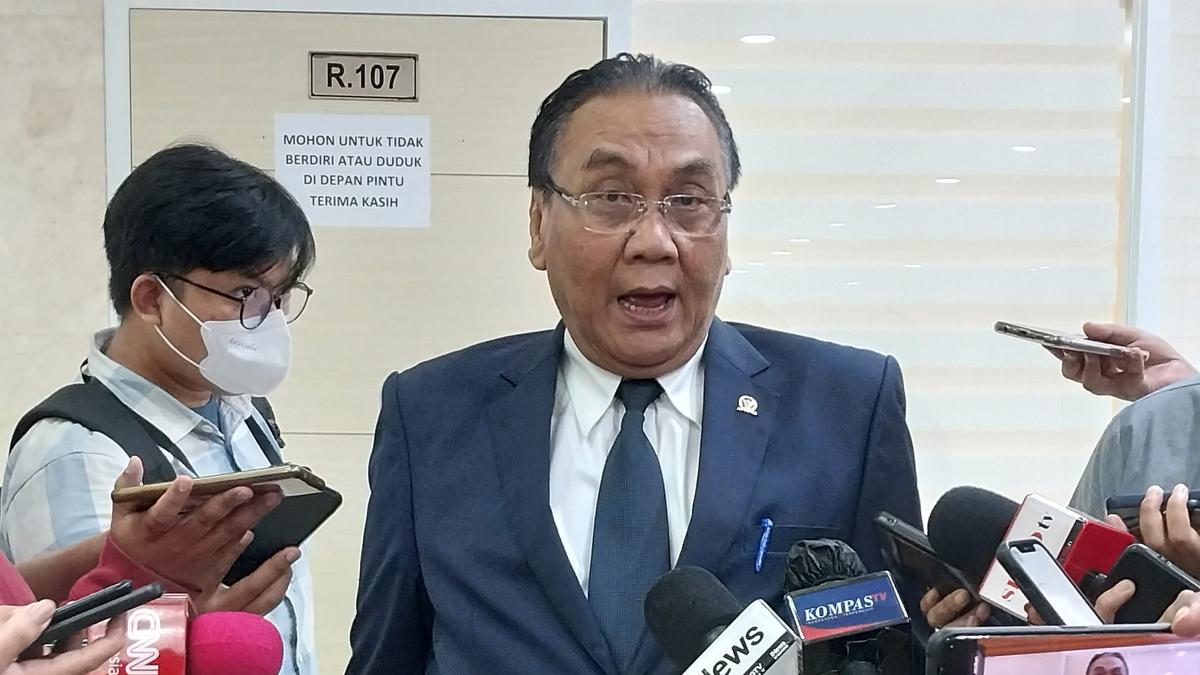 Komisi III DPR RI Rapat Internal Malam Ini Bahas Penetapan TSK Firli Bahuri