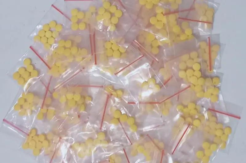 Gerebek Warung Kelontong Jual Obat Terlarang di Nagrak Cianjur, Polisi Amankan 500 Butir Berbagai Merek