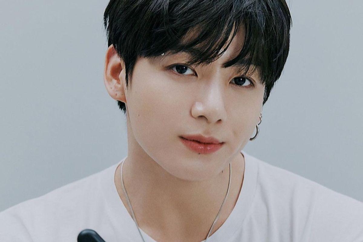 Jungkook BTS-Usher Bakal Rilis Lagu Standing Next to You Versi Remix