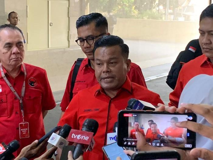 Gegara Gibran Cawapres, PDIP Kini Sepakat Perkataan Rocky Gerung soal Jokowi