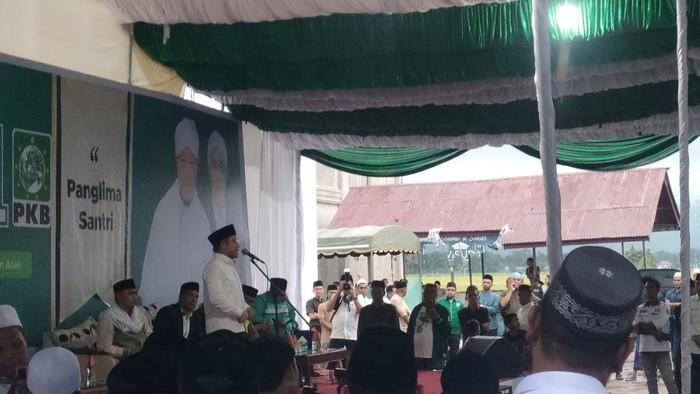 Cak Imin Wacana Bikin Menteri Bidang Pesantren saat Silaturahmi ke Ponpes di Aceh