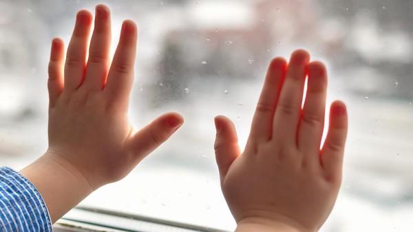 Kesal Sering Rewel-Nangis Bikin Pacar Tante Aniaya Balita hingga Patah Leher