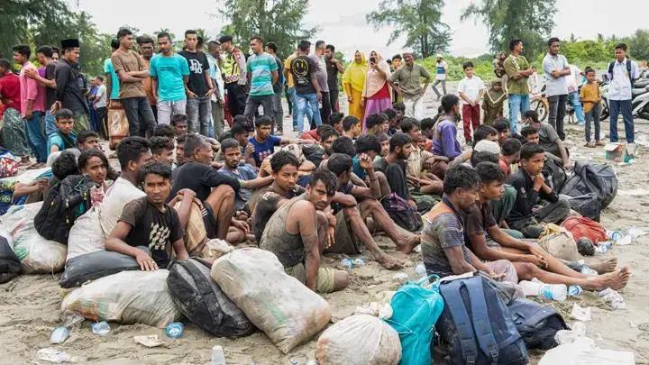 Imigrasi Palembang Cegah WNA Rohingya Masuk Secara Ilegal