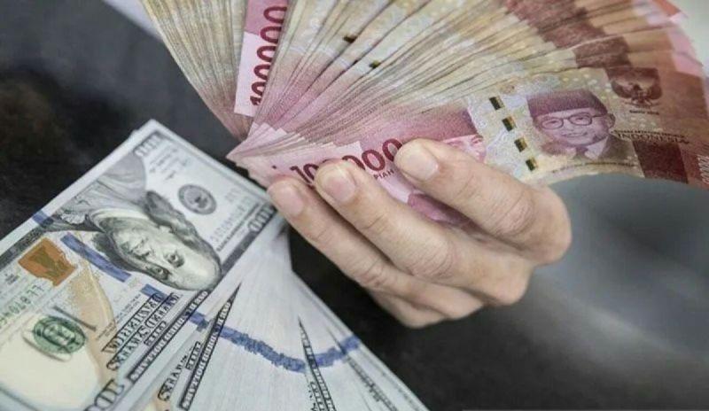 Penantian Kebijakan Suku Bunga BI Bikin Rupiah Keok