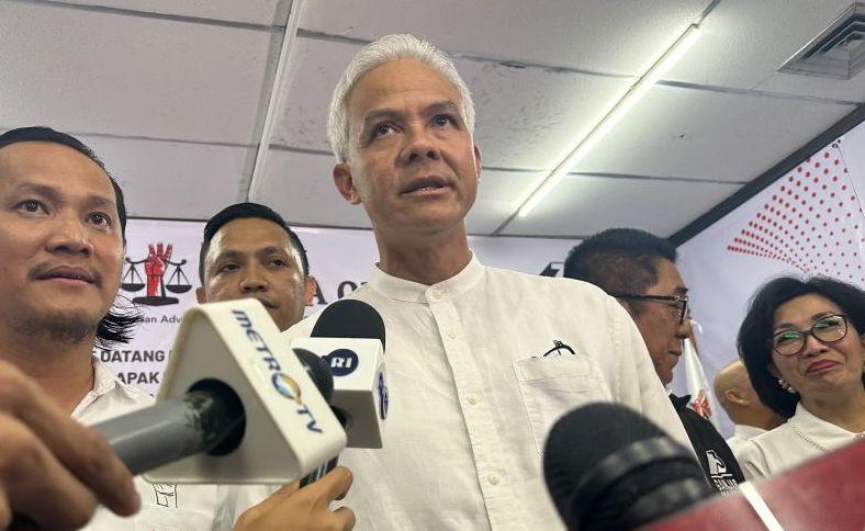 Ganjar Tanggapi Sorotan Publik terkait Tugas Dosen