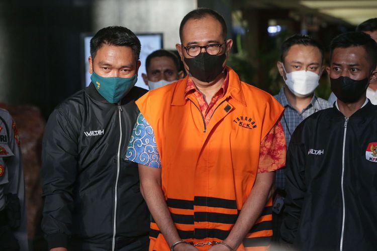 Nikmati Natal Perdana di Rutan KPK, Rafael Alun Dapat Kiriman Makanan dari Keluarga