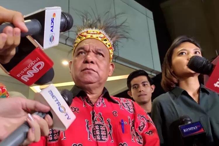 Jenazah Lukas Enembe Bakal Disambut Upacara Adat Setibanya di Papua