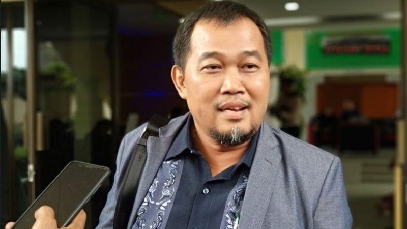 MAKI Bakal Gugat Keppres Pemberhentian Firli Bahuri, Kenapa?