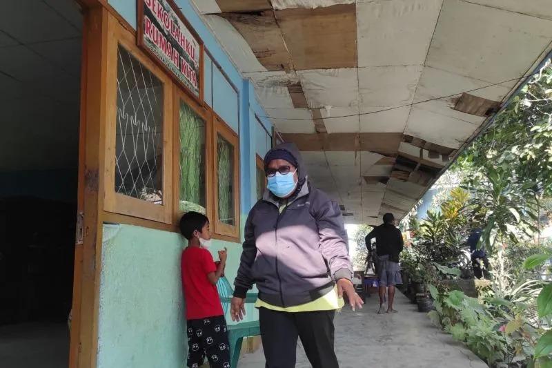 Bupati Ende Imbau Masyarakat Kenakan Masker Akibat Erupsi Lewotobi Laki-laki