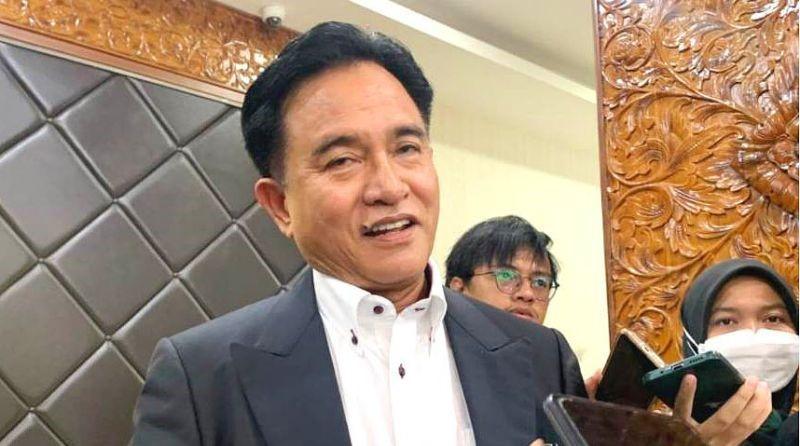 Yusril Kritik Keras Putusan Bawaslu Jakpus Terkait Masalah Gibran Bagi-Bagi Susu di CFD